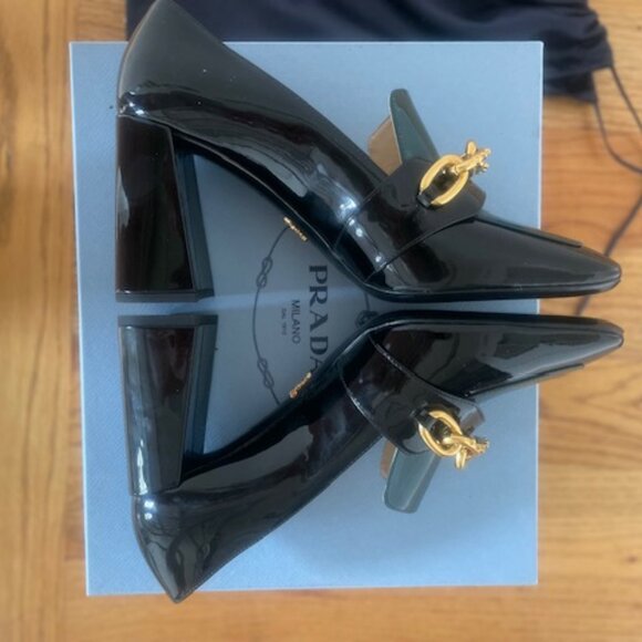 $890 PRADA Gold Chain Statement Loafer Pump New w/Box -  S 8,5/9 IT - Picture 4 of 16